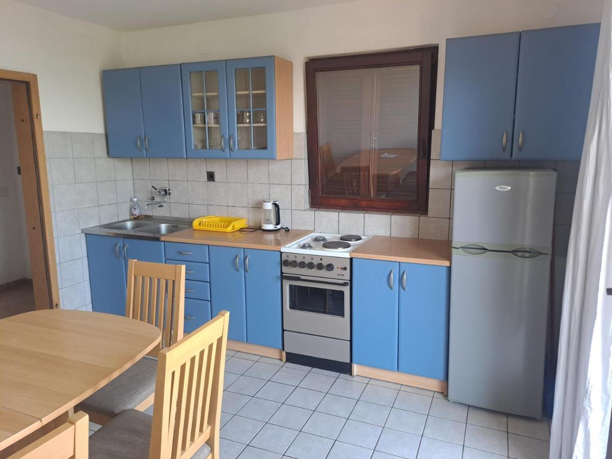 Camelia Apartment *
